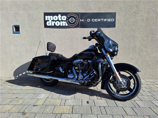 2011 Harley-Davidson Street Glide FLHX