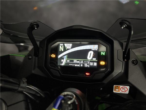 2024 Kawasaki Ninja 1000SX