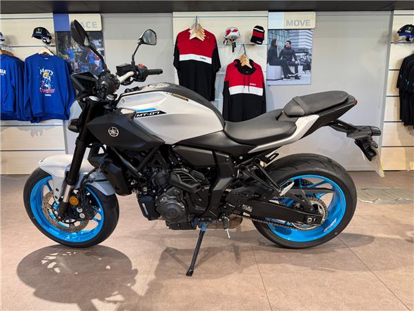 2025 YAMAHA MT-07 Y-AMT
