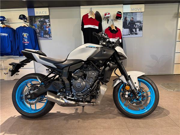2025 YAMAHA MT-07 Y-AMT