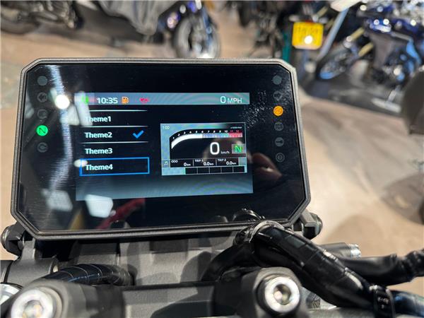 2025 YAMAHA MT-07 Y-AMT