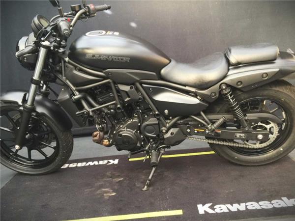 New Kawasaki ELIMINATOR 500 METALLIC BLACK