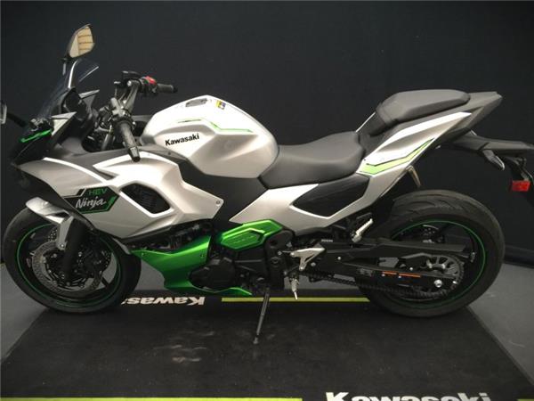 2025 Kawasaki NINJA 7 HYBRID WHITE SILVER