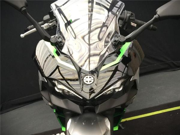 2025 Kawasaki NINJA 7 HYBRID WHITE SILVER