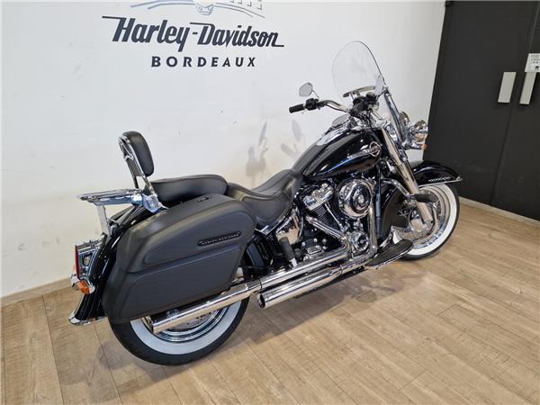 2018 HARLEY-DAVIDSON DELUXE