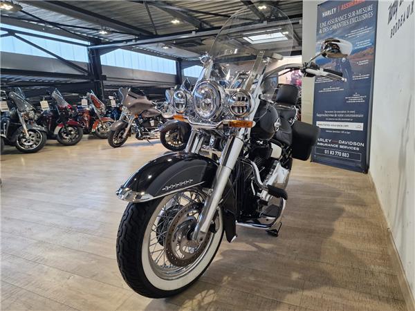 2018 HARLEY-DAVIDSON DELUXE