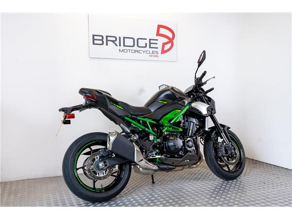 2025 KAWASAKI Z900