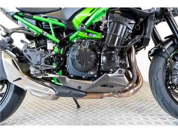 2025 KAWASAKI Z900