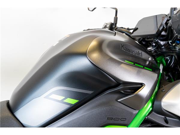 2025 KAWASAKI Z900