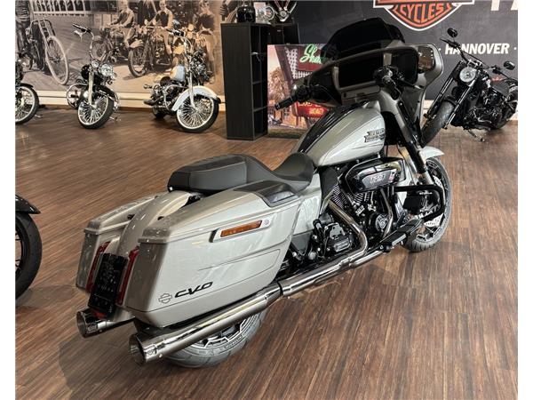 Street Glide CVO 