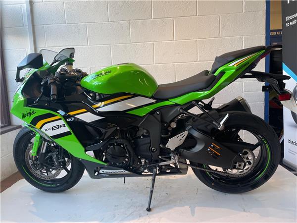 2025 Kawasaki Ninja ZX-6R