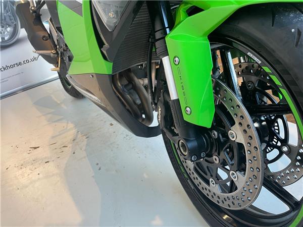 2025 Kawasaki Ninja ZX-6R