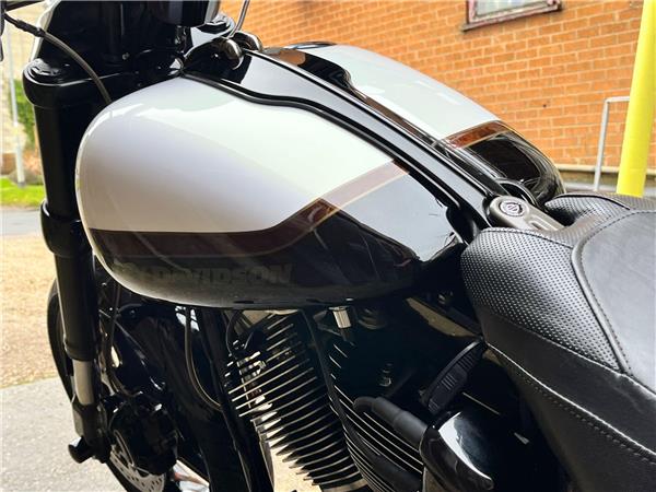 2017 Harley-Davidson CVO