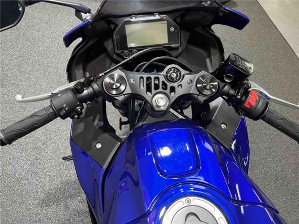 2024 Yamaha YZF R3 Blue
