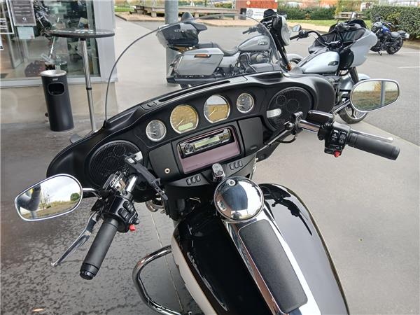 2018 HARLEY-DAVIDSON ELECTRA GLIDE