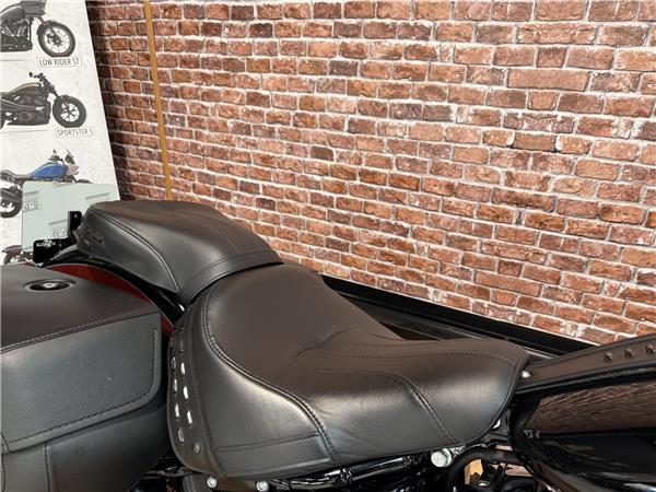 2025 HARLEY-DAVIDSON HERITAGE