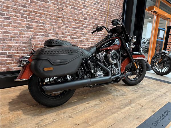 2025 HARLEY-DAVIDSON HERITAGE