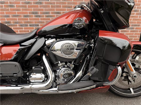 2025 HARLEY-DAVIDSON STREET GLIDE