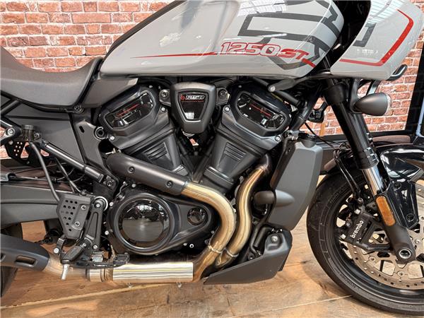 2025 HARLEY-DAVIDSON PAN AMERICA