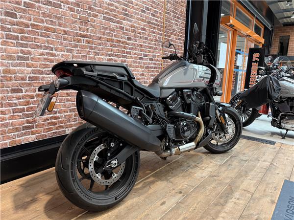 2025 HARLEY-DAVIDSON PAN AMERICA