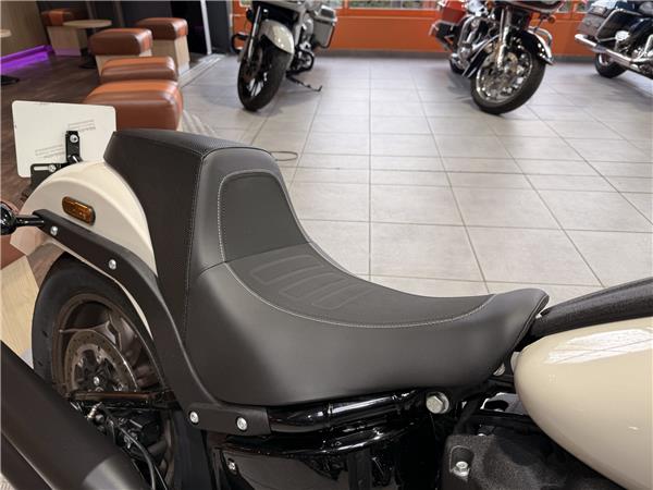2023 HARLEY-DAVIDSON LOW RIDER
