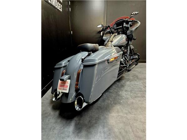 2018 HARLEY-DAVIDSON ROAD GLIDE