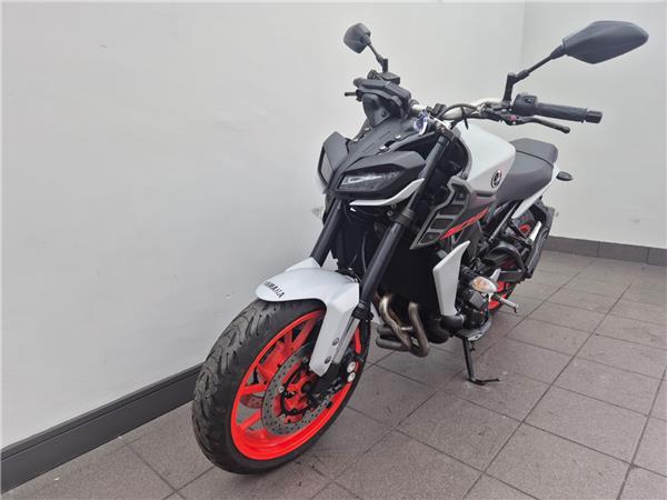 2020 YAMAHA MT-09
