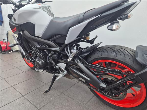 2020 YAMAHA MT-09