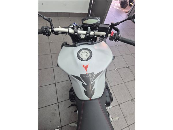 2020 YAMAHA MT-09