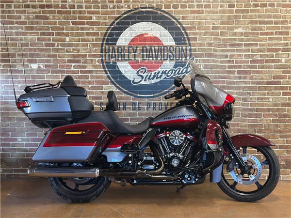 2019 HARLEY-DAVIDSON ULTRA