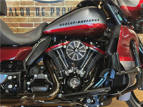 2019 HARLEY-DAVIDSON ULTRA