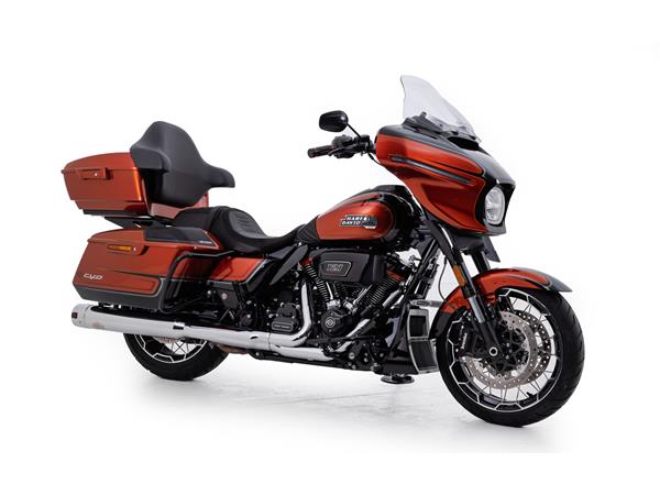 2023 harley-davidson FLHXSE Street Glide CVO 121