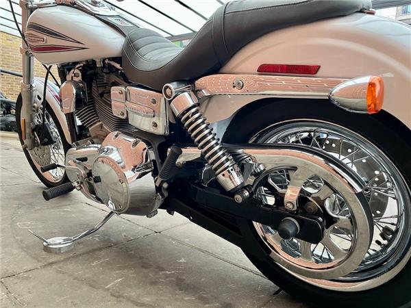 2006 HARLEY-DAVIDSON DYNA FXD SUPER GLIDE