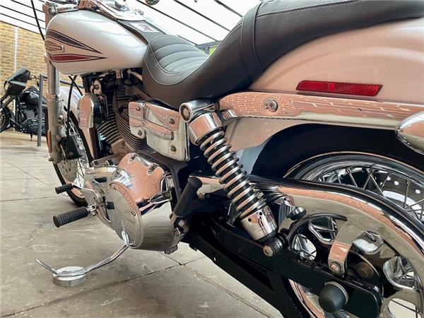 2006 HARLEY-DAVIDSON DYNA FXD SUPER GLIDE