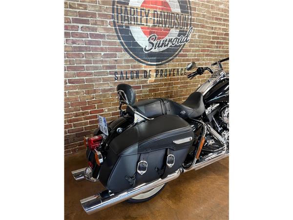 2012 HARLEY-DAVIDSON ROAD KING