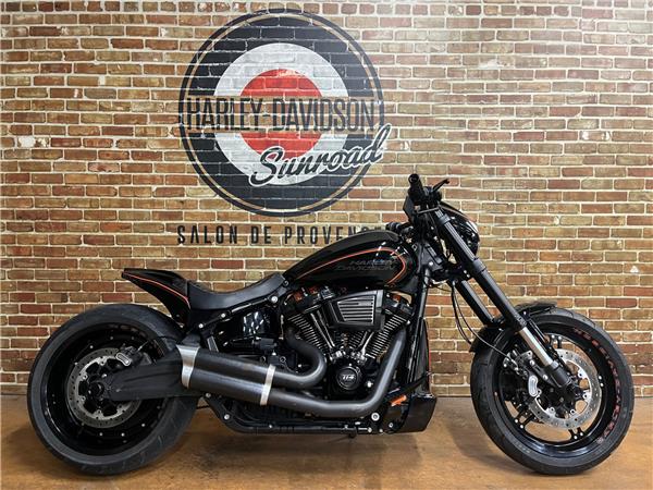 2018 HARLEY-DAVIDSON FXDR