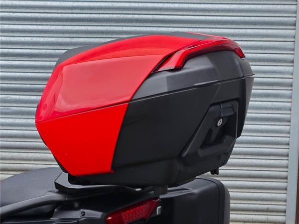 2022 Yamaha Tracer 9 GT (MTT 890D) Red