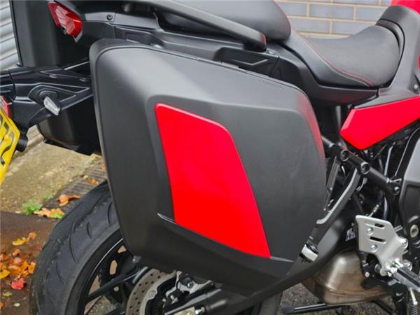 2022 Yamaha Tracer 9 GT (MTT 890D) Red