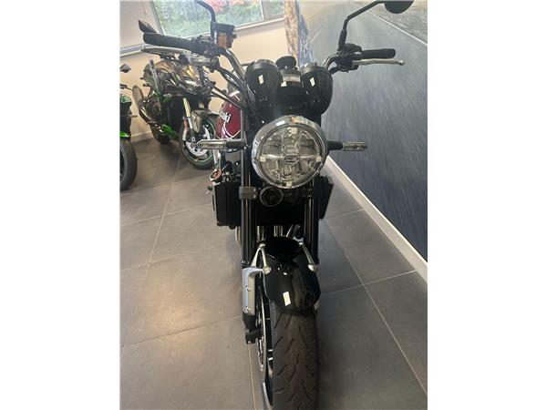 2024 Kawasaki Z900 RS