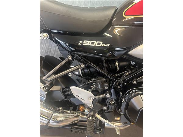 2024 Kawasaki Z900 RS