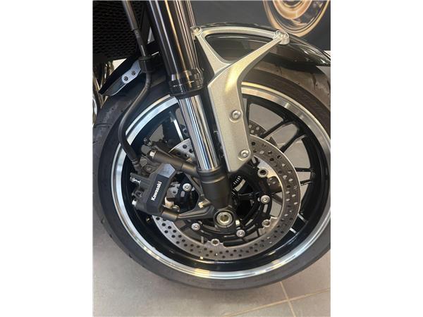 2024 Kawasaki Z900 RS