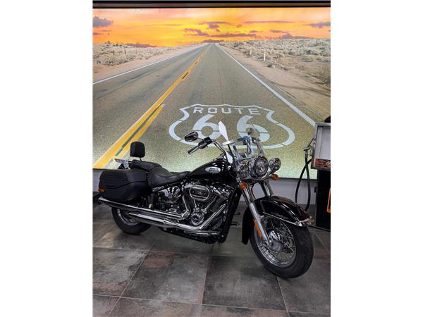 Harley-Davidson Softail-Cruiser FLHCS - Softail Heritage