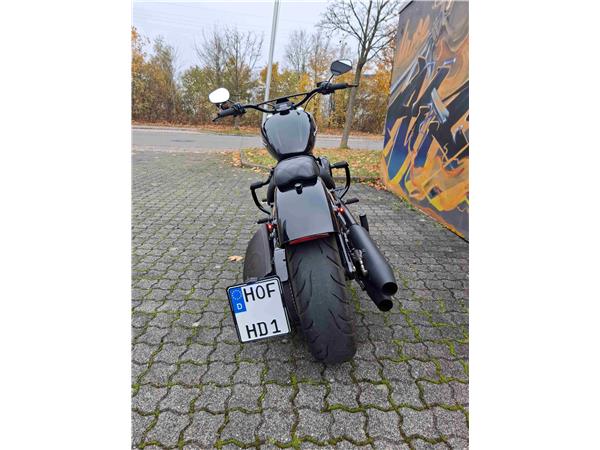 FXBBS Street Bob 114 mit KessTech Auspuff