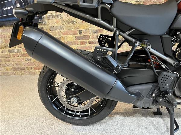 2025 Harley-Davidson Pan America Special