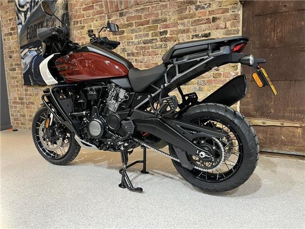 2025 Harley-Davidson Pan America Special