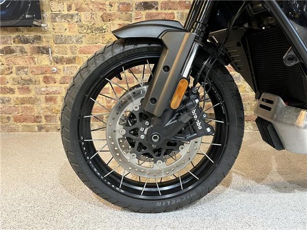 2025 Harley-Davidson Pan America Special