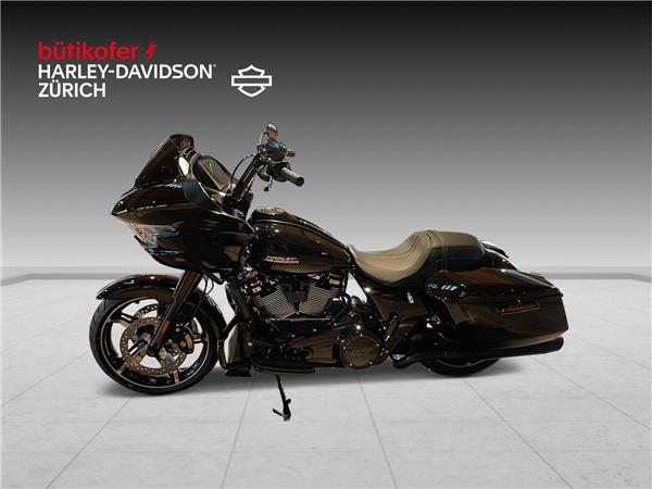 2025 harley-davidson FLTRX Road Glide Black Finish 117