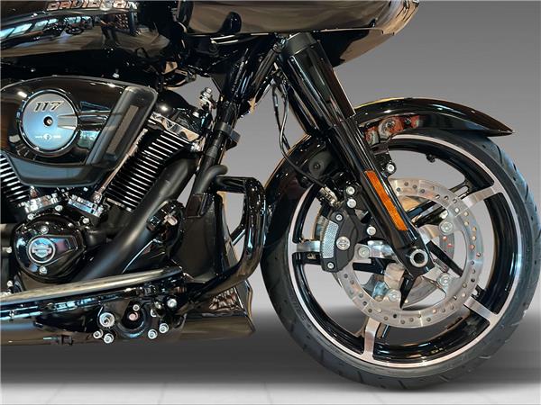 2025 harley-davidson FLTRX Road Glide Black Finish 117