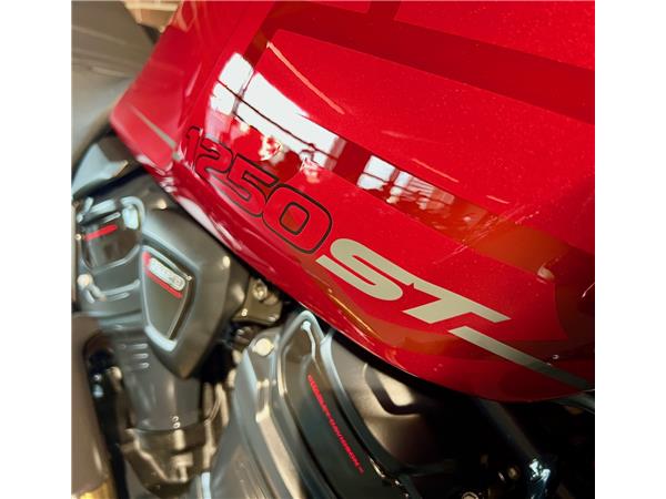 2025 harley-davidson RA Pan America 1250 S ST