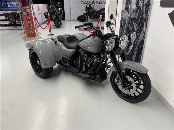2025 harley-davidson FLRT Freewheeler 114
